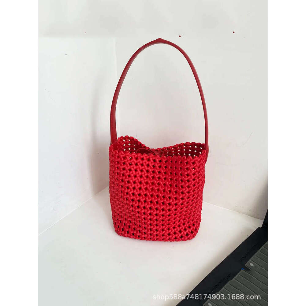 Red Hollow Woven Tote for Women High End Niche Handbag Large Capacity Shoulder Underarm Bag Bucket