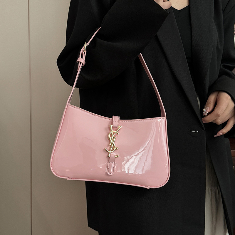 Designer bag free shipping 2025 new fashionable high-end texture armpit bag, single shoulder crossbody bag for women