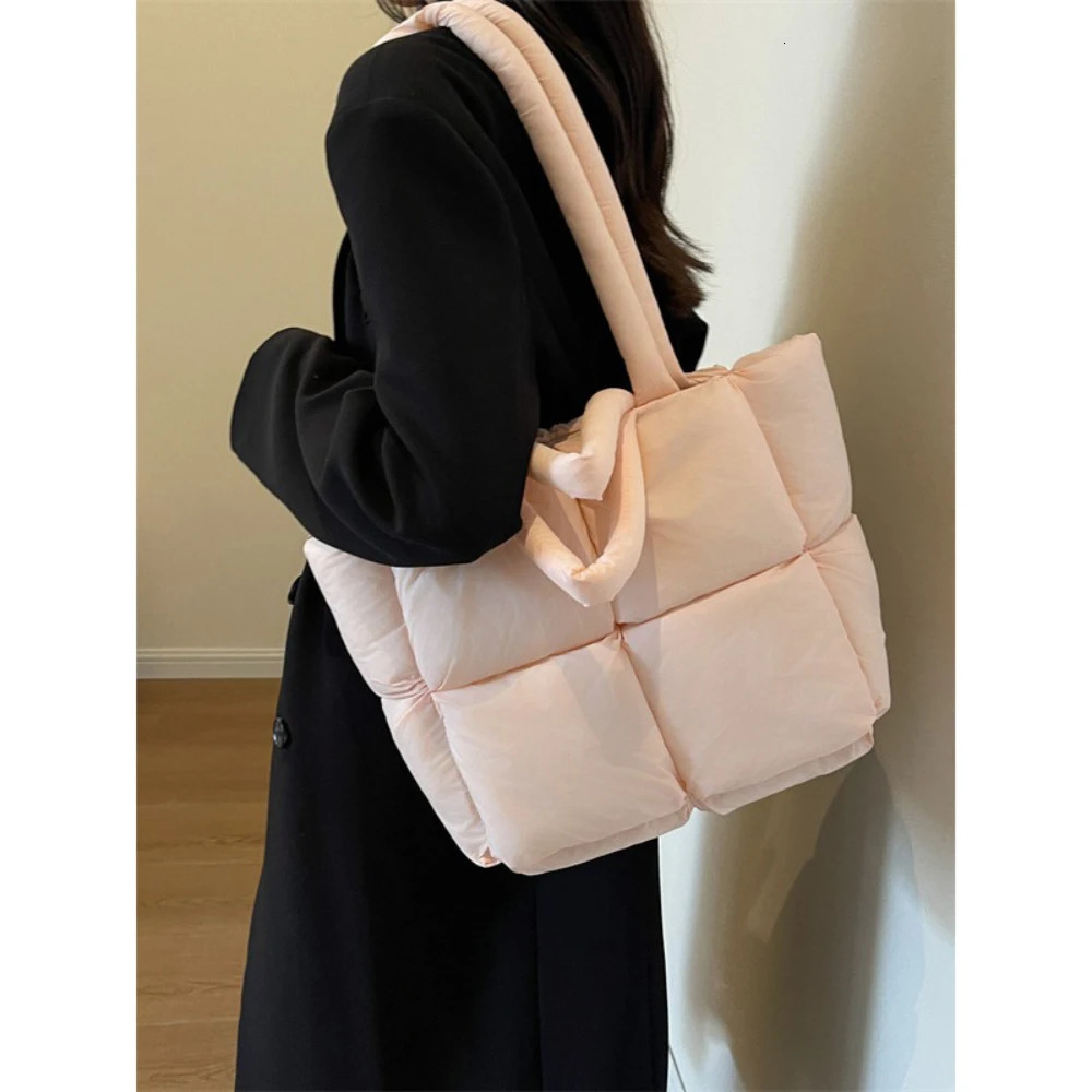 Winter Womens Tote Bag Simple Solid Color Casual Large Capacity Buckle Handbags Ladies Shopping Daily Commute Bags 250605
