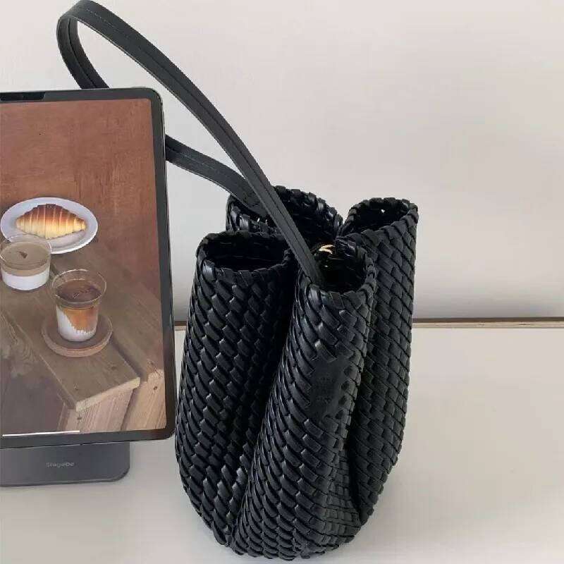 Women Leather Tote Bag Beach Travel Handbags and Purses Designer Basket Bucket Bags