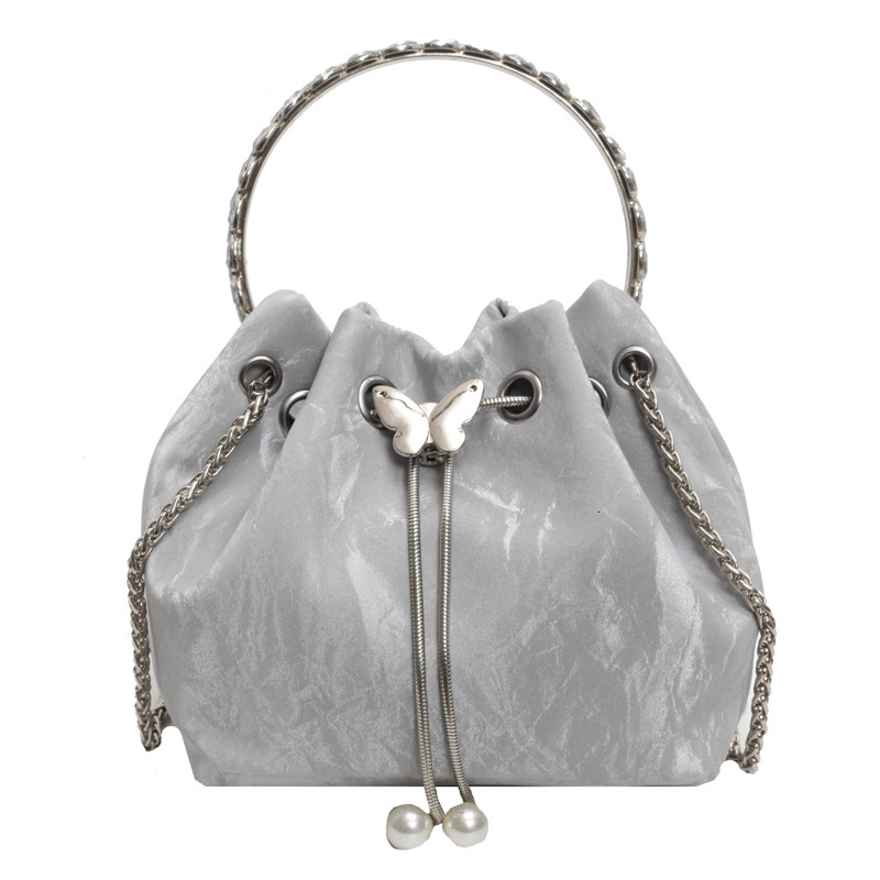 designer Niche Design Metal Handheld Bucket Bag for Women, Stylish Versatile Elegant Shoulder Bag, Simple Chain Crossbody Bag