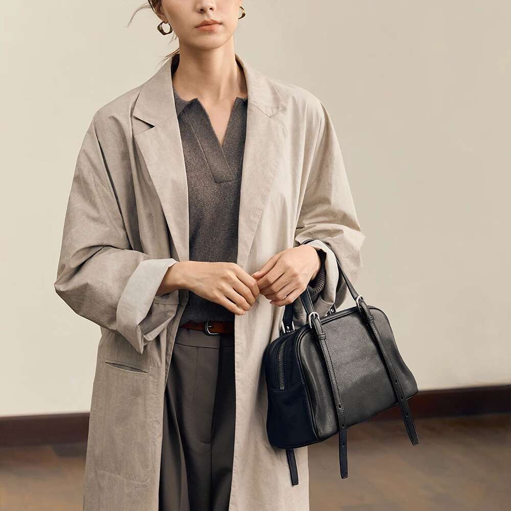 Designer Bags 2025 Women's Cow Genuine Leather Shoulder Bags Ladies Fashion Designer Handbags Female Retro Large Capacity Cowhide Bag Lady Luxury