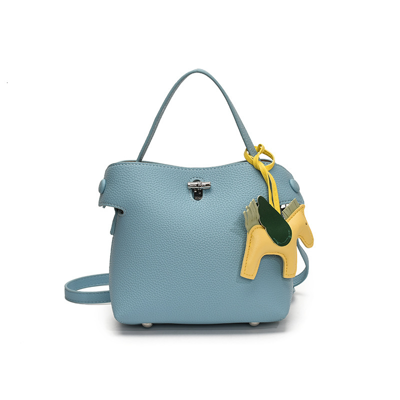 designer Minimalist Casual Lychee Texture Handbag for Women 2025 New Versatile Fashion Crossbody Bag High-end Buc