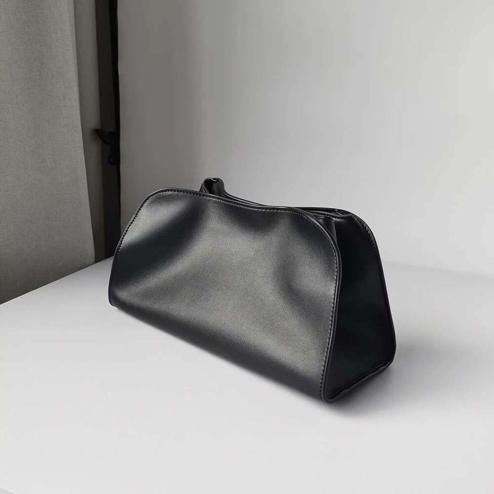 Custom First Letter Gold Stamping Women's Genuine Leather Shoulder Head Layer Cowhide Fashion Versatile Commuting Bag