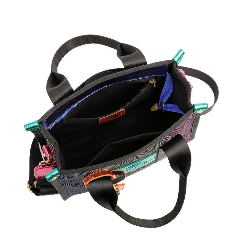 High quality brand new free designer bag canvas handbag rainbow printed handbag texture eagle head bag commuting shoulder bag new free designer bag