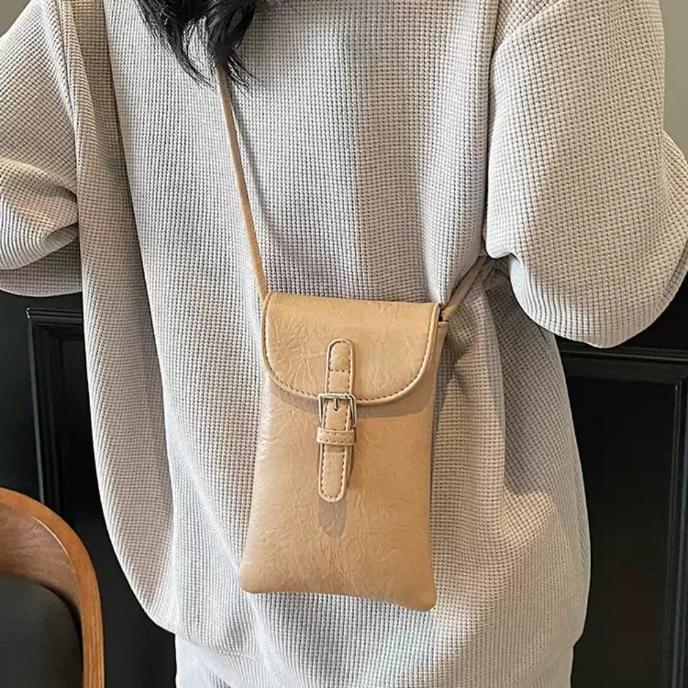Women Small Buckle Crossbody Bag Korean Solid Texture Daily Commute All-Match Phone One Shoulder Bags High Grade Commute Packs 250605