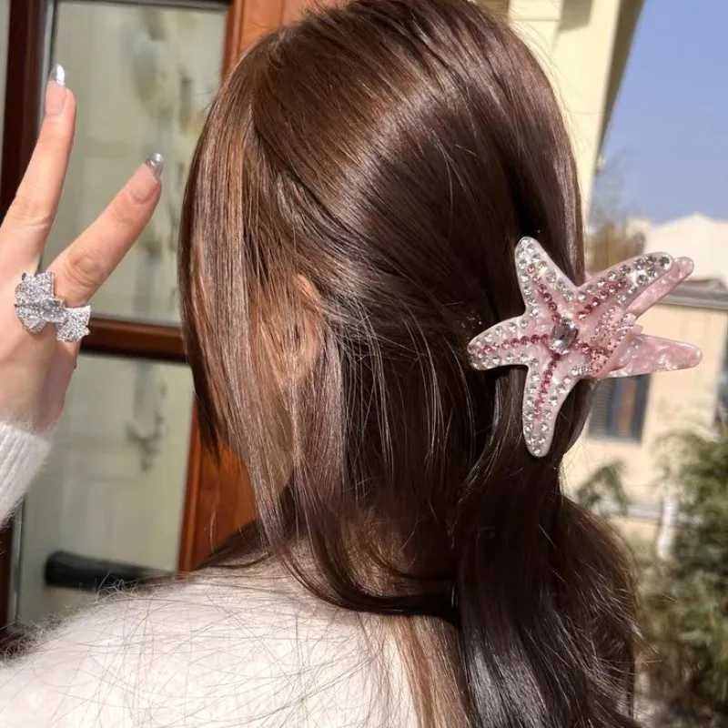 HANGZHI Pink Starfish Rhinestone Hair Clip Sparkling Eye-catching Shark Clip Summer Beach Holiday Hair Accessories for Women Z250605