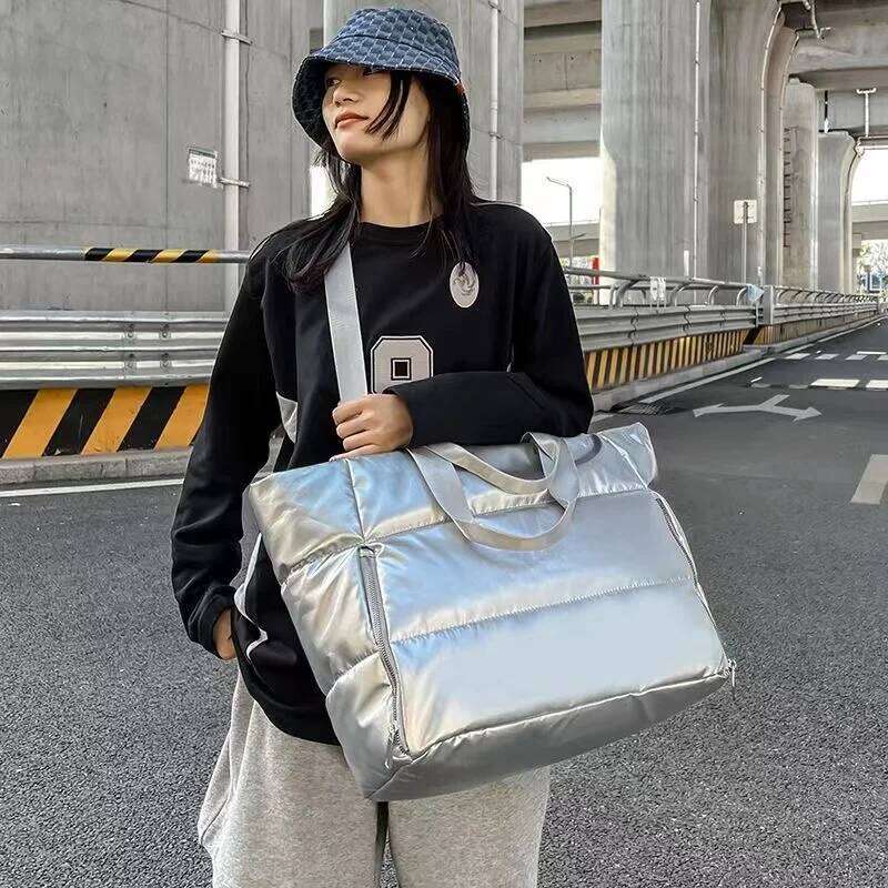 Lady's Fashion Tote Large Capacity Padded Quilted Coat Commuter Pillow Handbag Winter New Sier Shoulder Bag Underarm