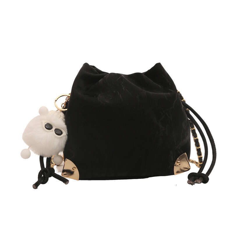 Minimalist Casual Large Capacity Bucket 2024 Spring New High-Quality Texture Chain for Women Shoulder Crossbody Bag