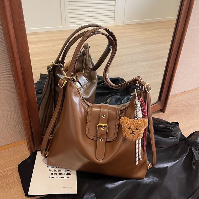 2025 Summer New Women's Backpack with Double Shoulder Women's New Single Shoulder Large Capacity Commuter Handbag, Simple Solid Color Retro 