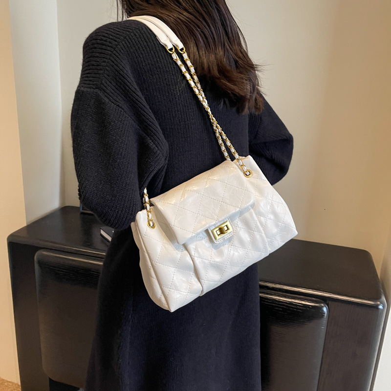 designer High-end Retro Large Bag 2025 New Women's Bag Trendy Hot-selling Versatile Crossbody Bag Fashion Handbag Tote Bag