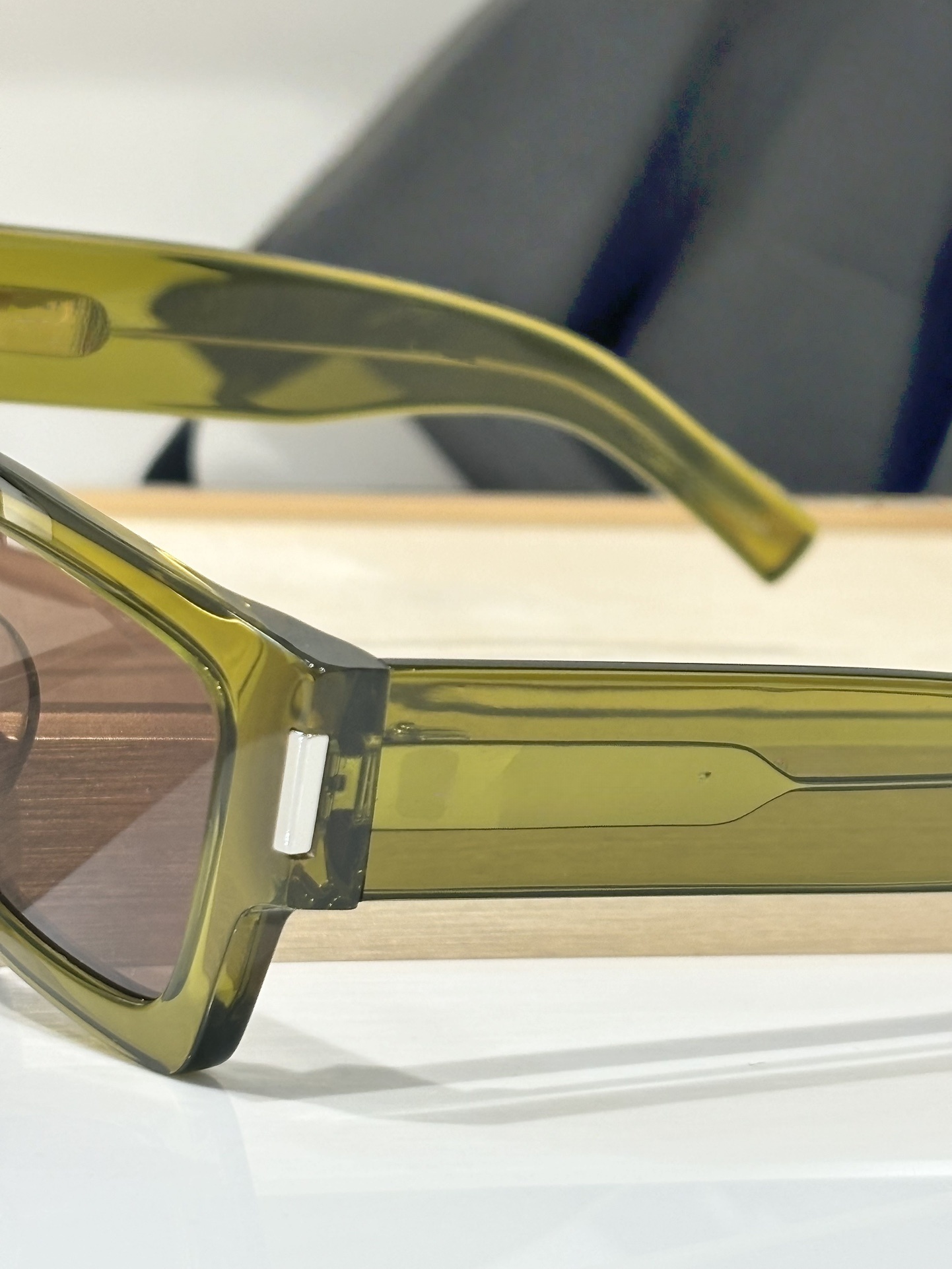 Top quality designer sunglasses for women mens sunglasses men transparent Anti-UV400 Adumbral fashion Beach Driving mens sunglasses designers AAAAA glasses