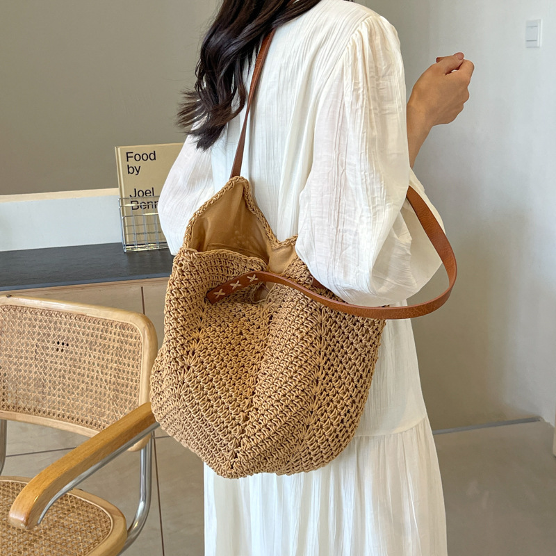 designer Forest Style Retro Large Capacity Handmade Crochet Cotton Bag French Fashion Versatile Shoulder Bag Vacation Beach Bag