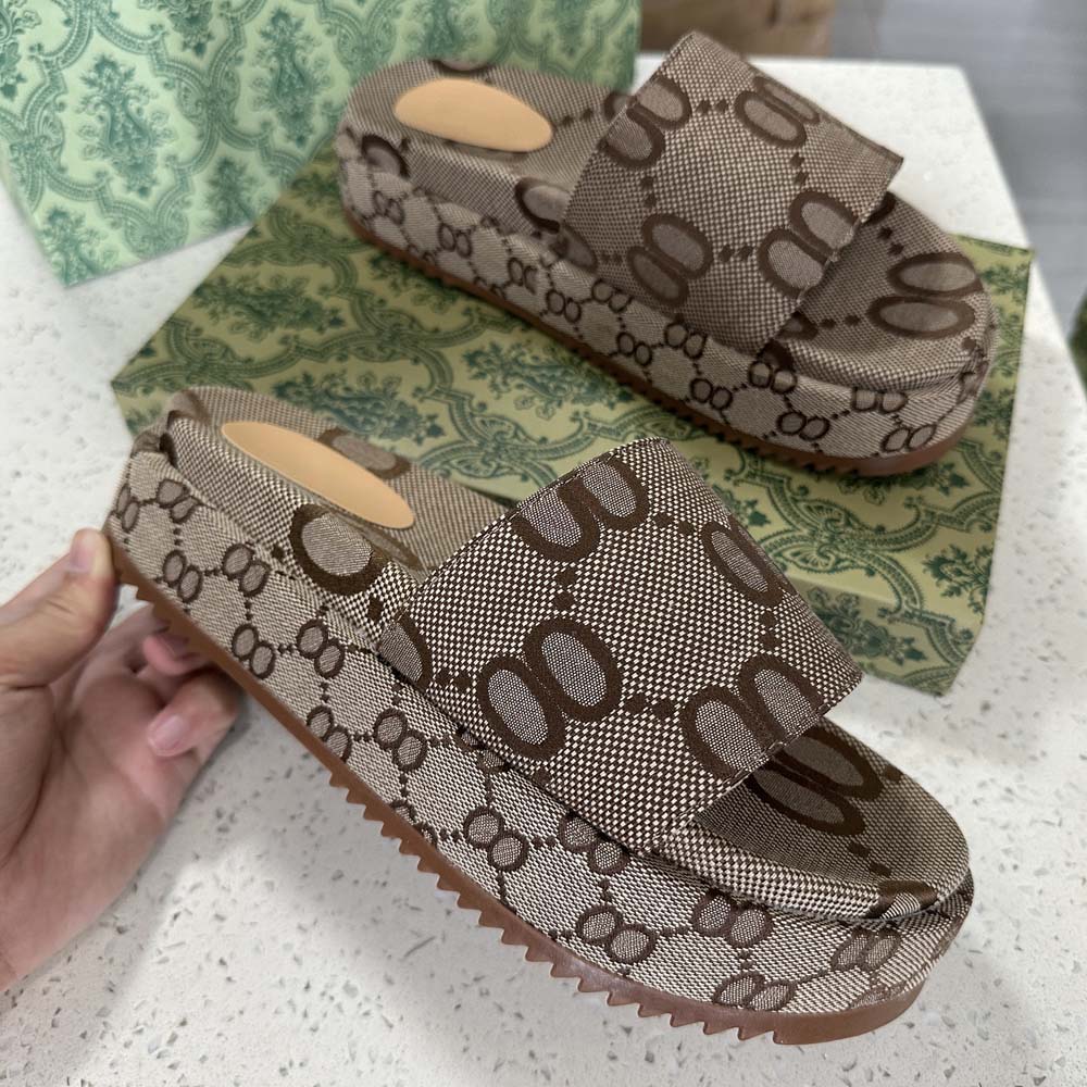 Designer sandals Platform slippers women fashion embroidered canvas Multicolor Flora Slides Fashionable wear Style Slides Women Shoes Platform Embroidered