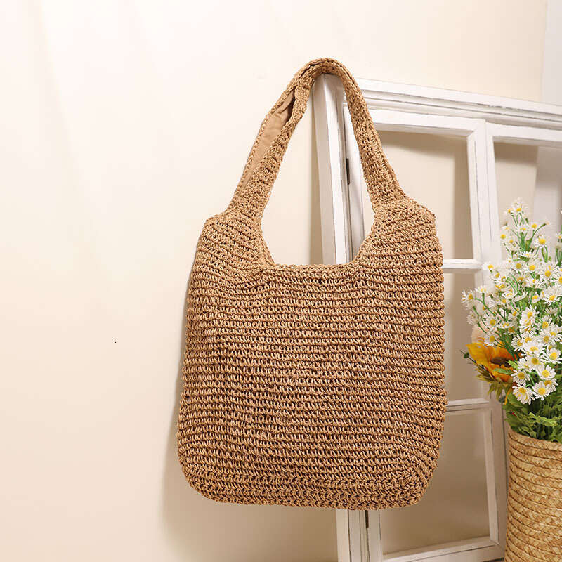 New Large Capacity Single Shoulder Simple Straw Woven Vacation Beach Casual Women's Bag B5
