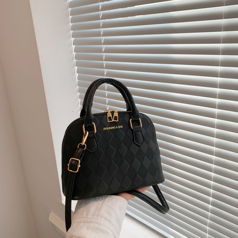 2025 Spring and Summer New Women's Bag New French Niche Design Texture Multi functional Women's Handbag New Elegant and Simple Women's 