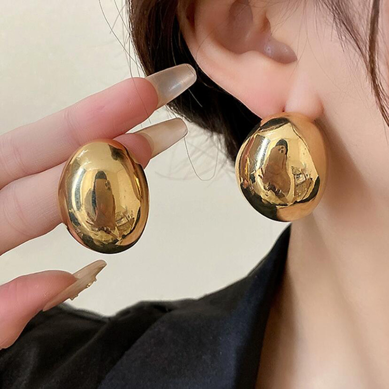 New Trendy Western Inspired Exaggerated Irregular Oval Metal Earrings for Women Embrace Individuality