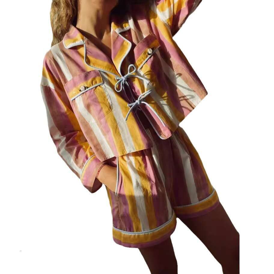 Vertical Striped Fashion Suit For Women Summer New Elegant Slimming Shirt Casual Short B5