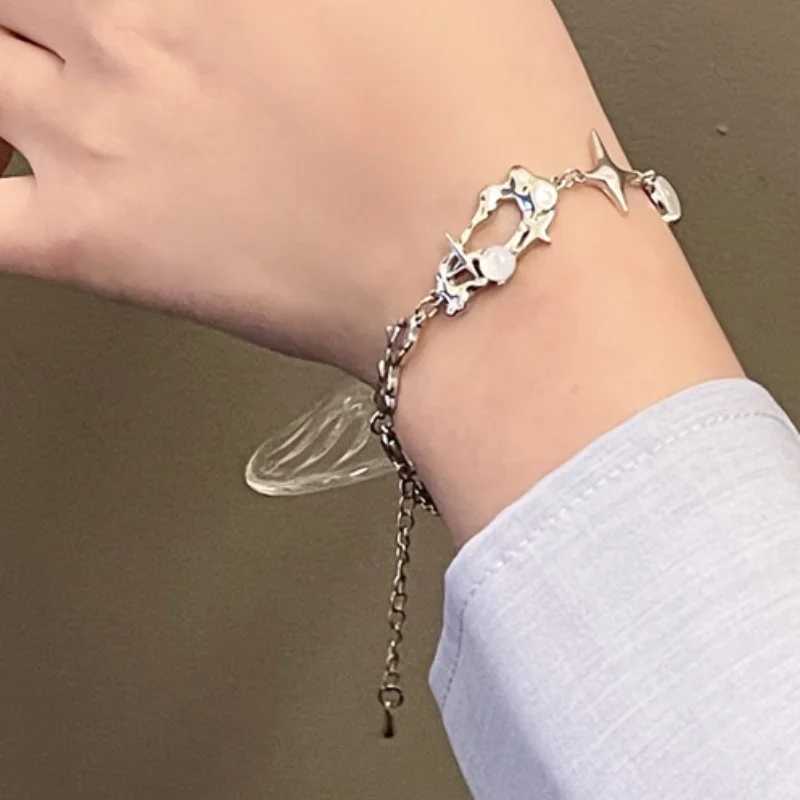 Irregular Hollow Four Pointed Star Design Bracelet for Women Silver Color Trendy Imitation Pearls Chain Bracelets Jewelry W250606