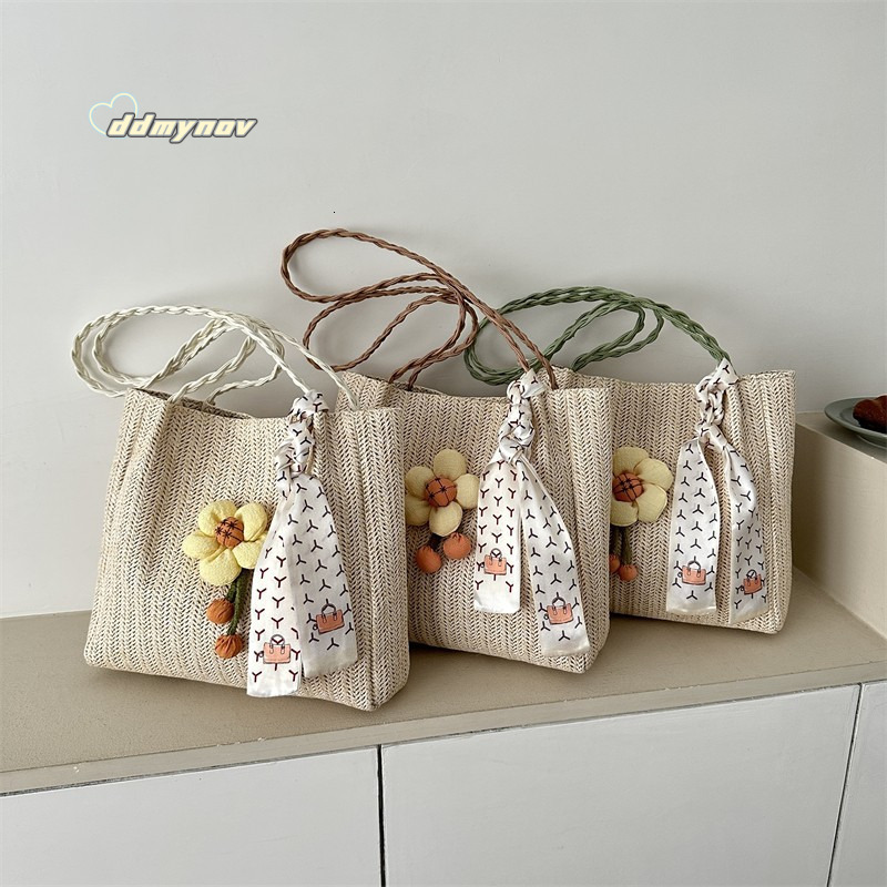 Niche Woven Bucket 2024 New Model Class and Commute, Large Capacity Vacation Shoulder Straw Bag for Women ddmynov