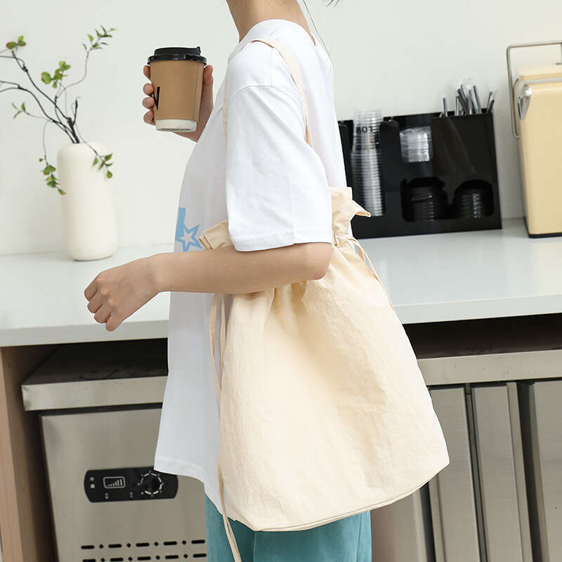 Casual Nylon Bucket Ins Fashion Literary Canvas Tote Internet Celebrity Drawstring Pleated Shoulder Bag for Women