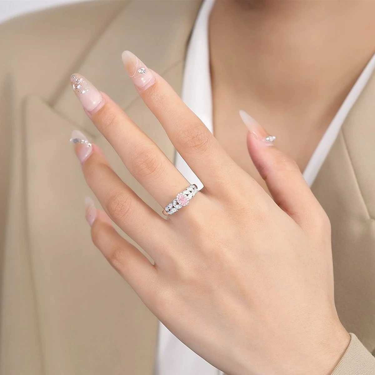 Luxury Pink Oval Cut Diamond Engagement Ring Leaf Shape Pink Lab Grown Diamond Rings For Bridal Promise Jewelry W250606