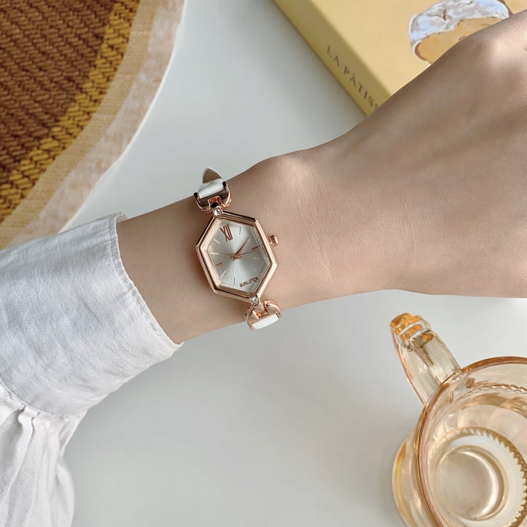 Sophisticated SUNLIFEX Unisex Mini Chronograph Wristwatch Combining Modern Aesthetics with Versatile Appeal