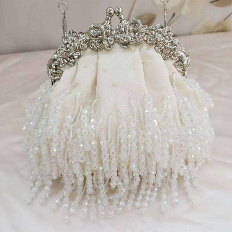Elegant Bride Bags Vintage Tassel Silk Satin Beading Embroidered Handbag White Evening Bag Sac A Main Femme Retro Purses