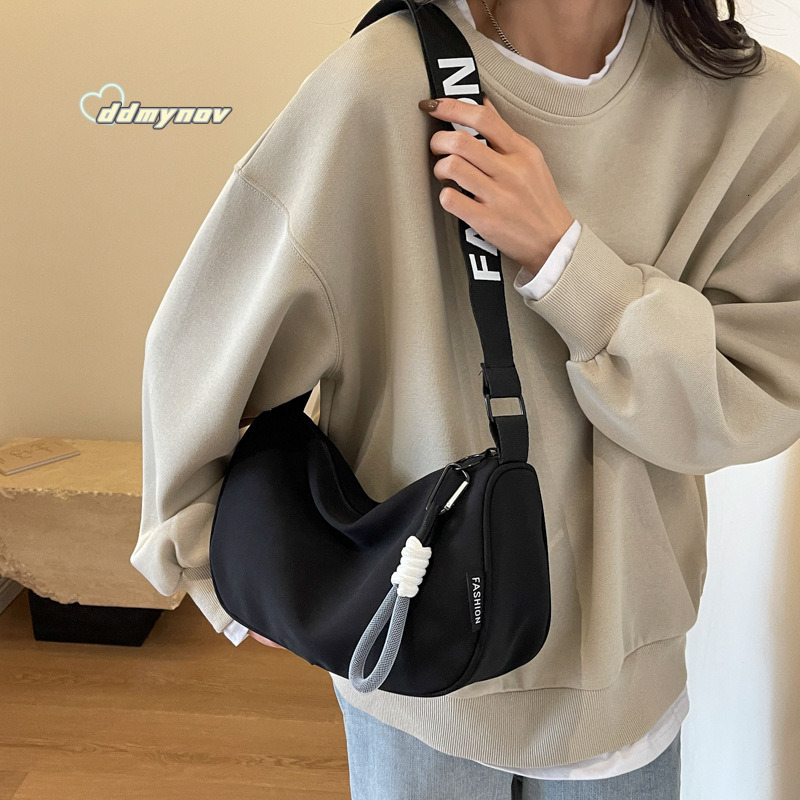 Waterproof Oxford Cloth Large Capacity Dumpling for Women, Niche New Versatile Sports Casual Crossbody with Lettering Shoulder Bag