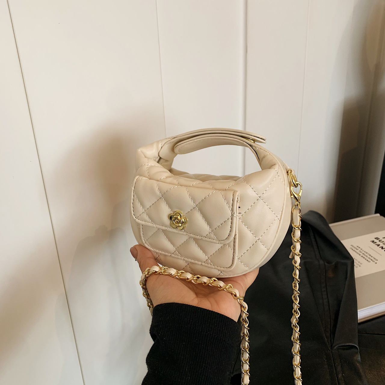 Free Shipping Ins Internet Celebrity Hula Hoop Show Style Luxurious Mini Chanel Style Children's Designer Bags Parent-child Handheld Crossbody Mo