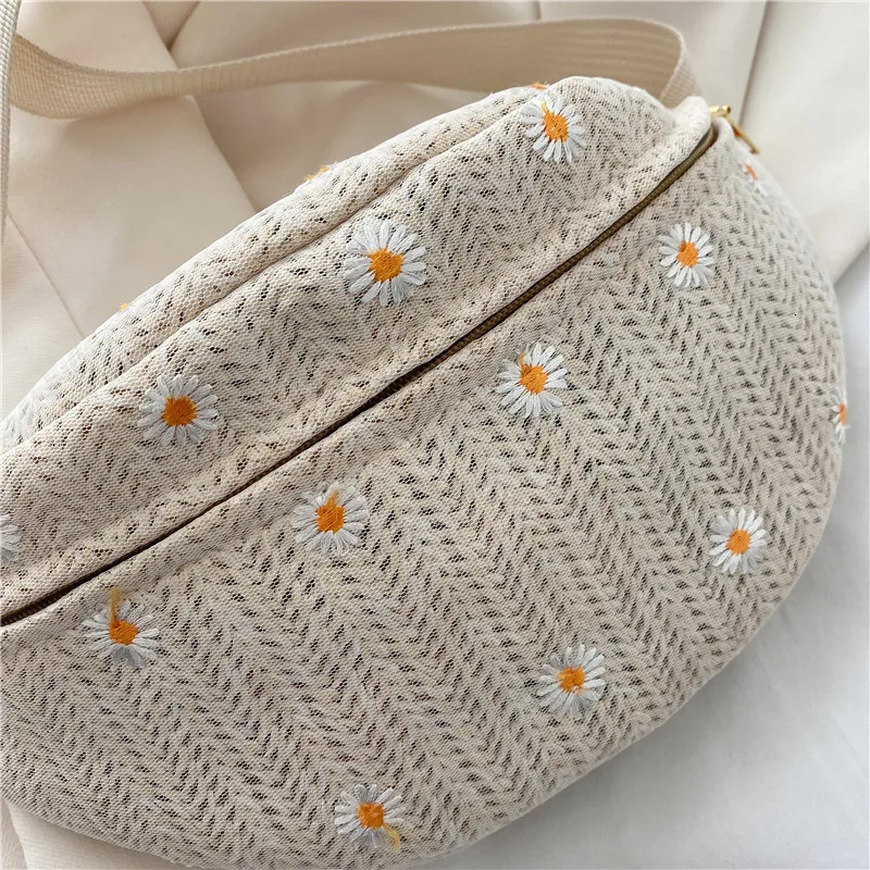 Womens Waist Bag Straw Woven Ladies Shoulder Crossbody Bags for Women Summer Fanny Pack Fashion Phone Female Chest Bag 250605