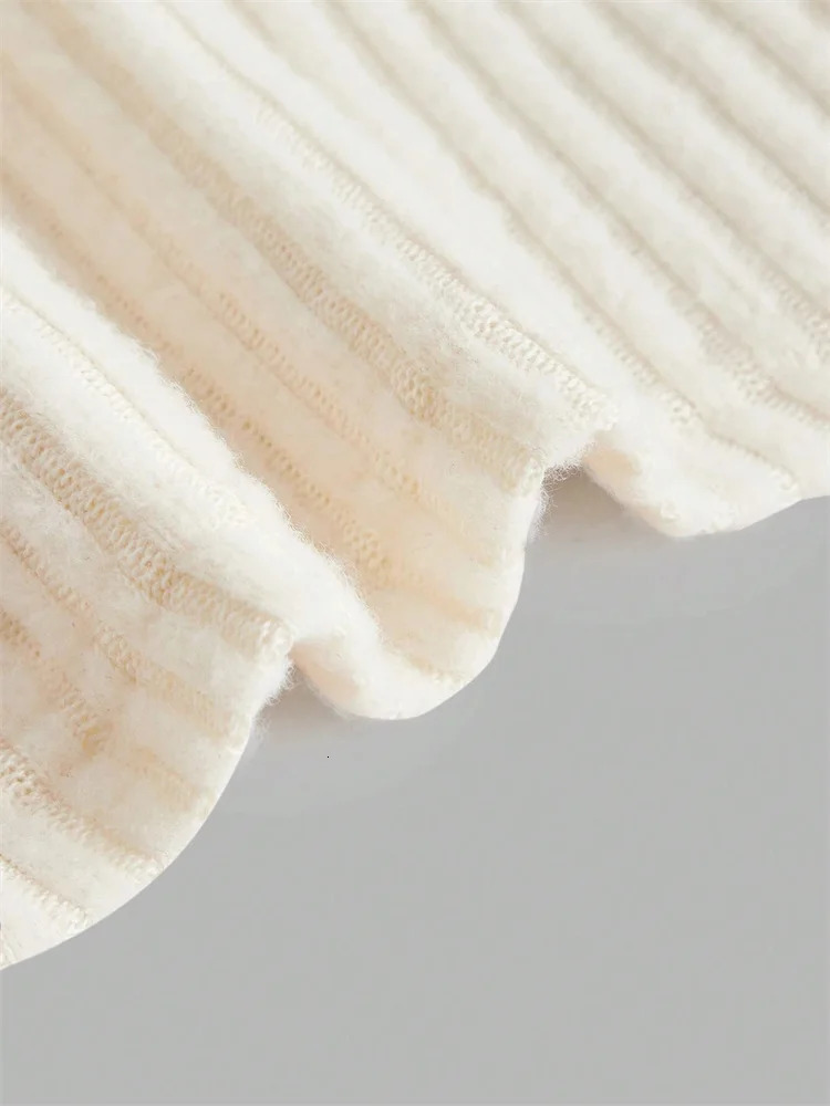 Sexy Ribknit Tube Top Women Summer 2024 Y2K Clothes Grunge Punk Solid Strapless Sleeveless Slim Fit Crop Tank Streetwear 250527