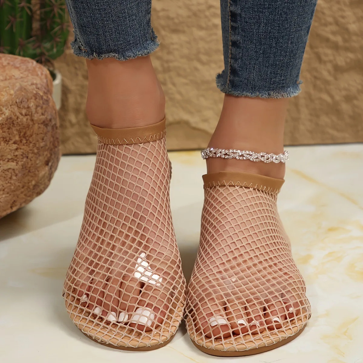 women Summer Mesh Hollow Sandals Women Flats Shallow Beach Shoes Comfort Retro Female Flat shoes 35-43 250603