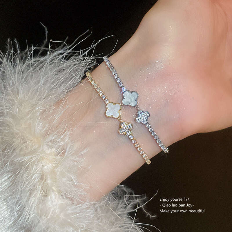 Luxury jewelry designer bracelet 4-leaf clover Zircon Rhombus Flower Adjustable Korean Style Niche Design Sense Bracelet Ins Simple Elegant Hand Jewel