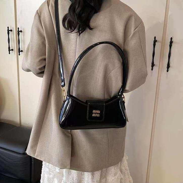 Designer Top Quality Womens Fashion Bag Shoulder Bag Luxury classical Handbag messenger fashionable crossbody Underarm bag AAA