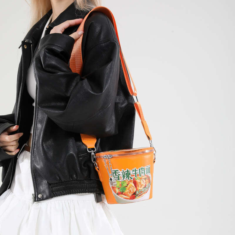 Niche Creative Women's Crossbody Female Ins Style Quirky Fun Commuter Cylinder Shoulder Bag