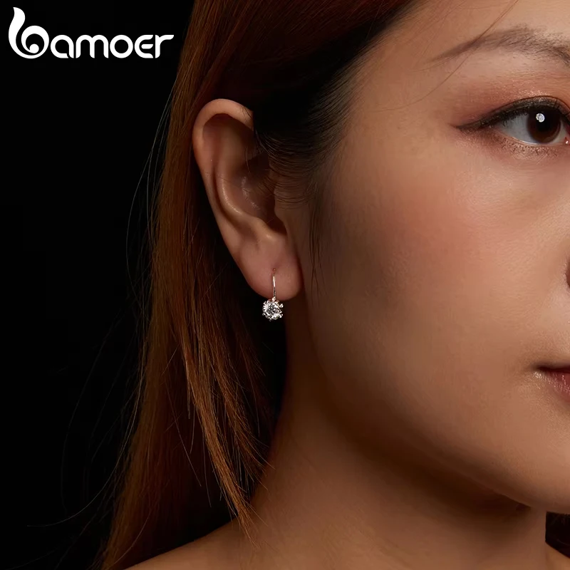 BAMOER Platinum Plated Moissanite Flower Earrings for Women, Round Cut Lab Diamond Real 925 Sterling Silver Hypoallergenic Earrings valentines day Gif