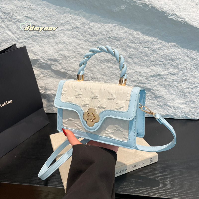 Fashion New Handheld Small Square for Women 2025 Summer Trend Live Streaming Shoulder Crossbody Bag ddmynov