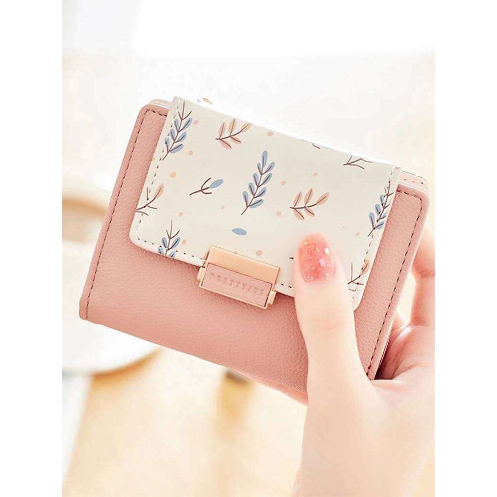Wallet summer new Internet celebrity short folding female cute Japanese girl heart small Female coin purse zip MASA