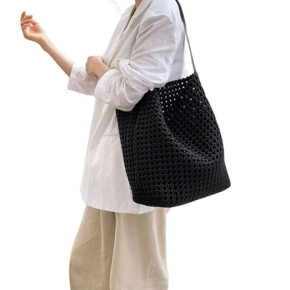 Red Hollow Woven Tote for Women High End Niche Handbag Large Capacity Shoulder Underarm Bag Bucket