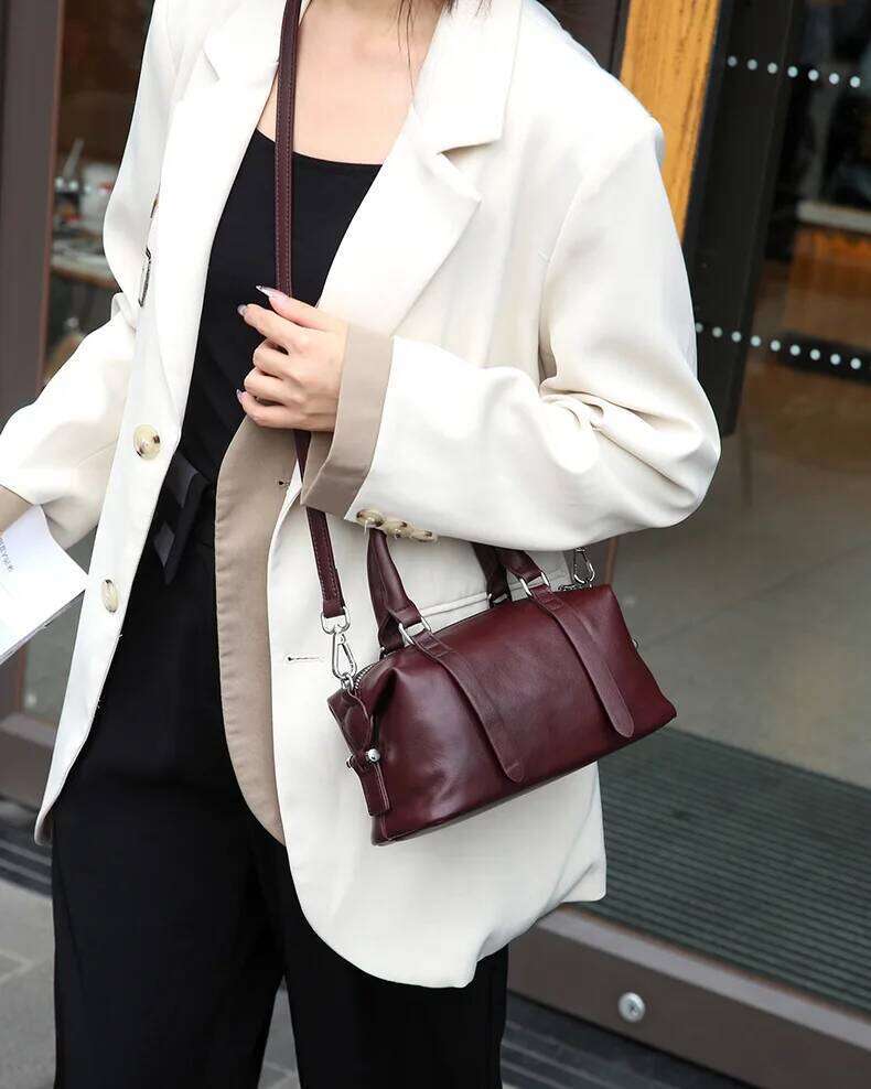 New Women's Handbag Commuting Genuine Leather Crossbody Female Cowhide Vintage Daily Shoulder Boston Bag as gift