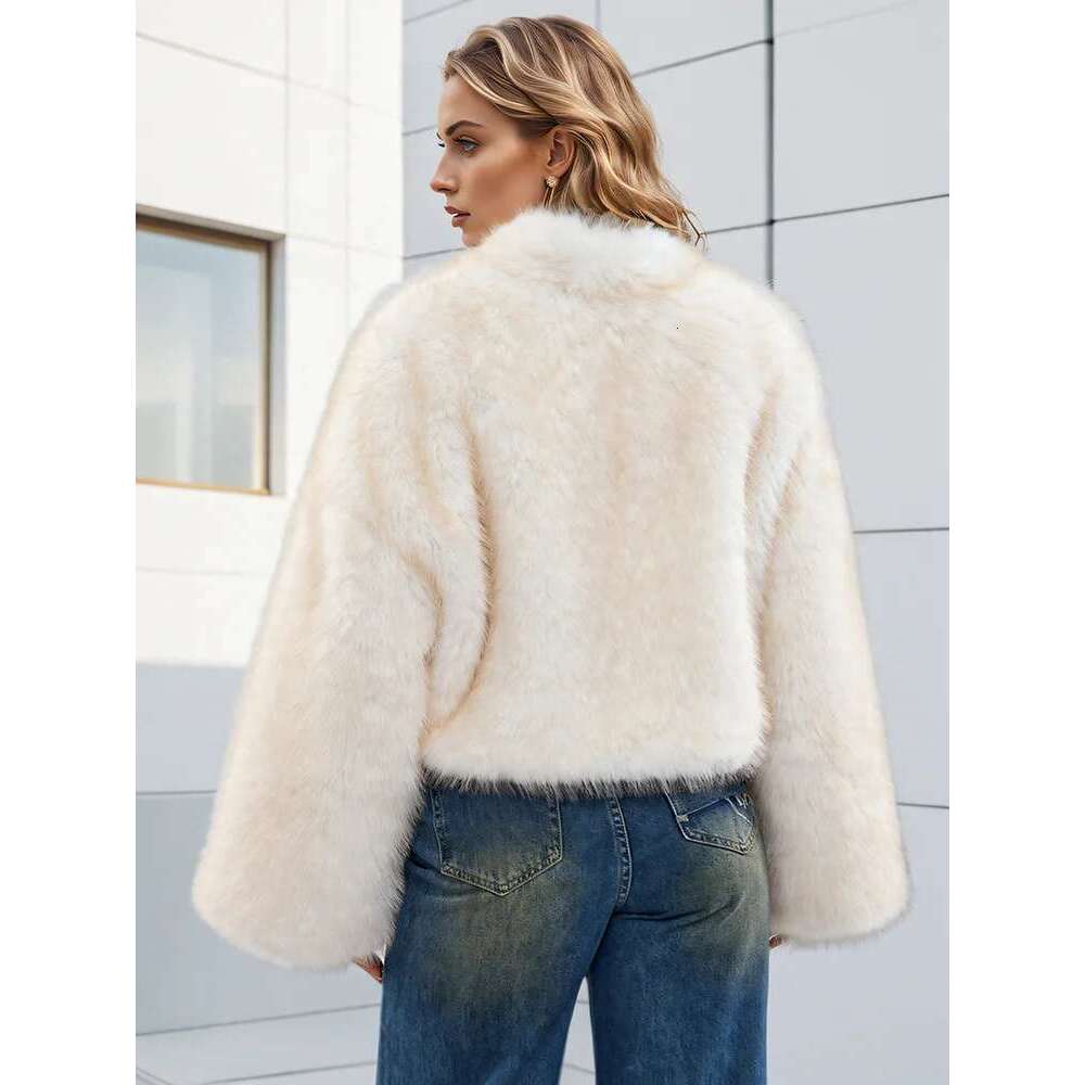 DEAT Fashion Women's Faux Coat V-neck Long Sleeve Loose Thick Imitation Mink Fur Grass Short Jacket Winter 2024 New 7AB5096