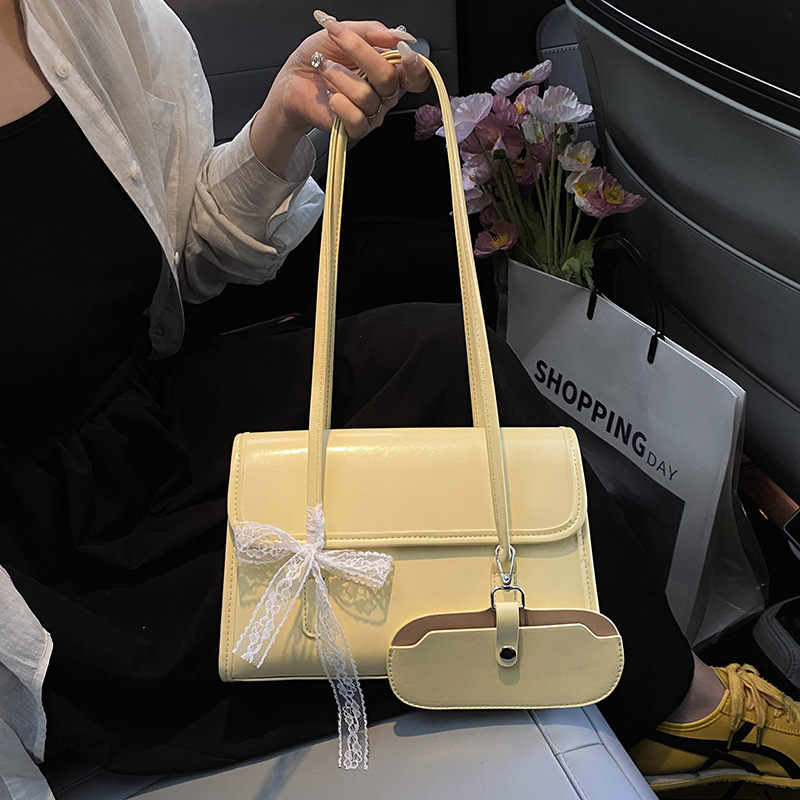 designer Niche Designer Bag for Women 2025 New Trendy Fashion Shoulder Underarm Bag Large Capacity Handheld Commuter Tote Bag