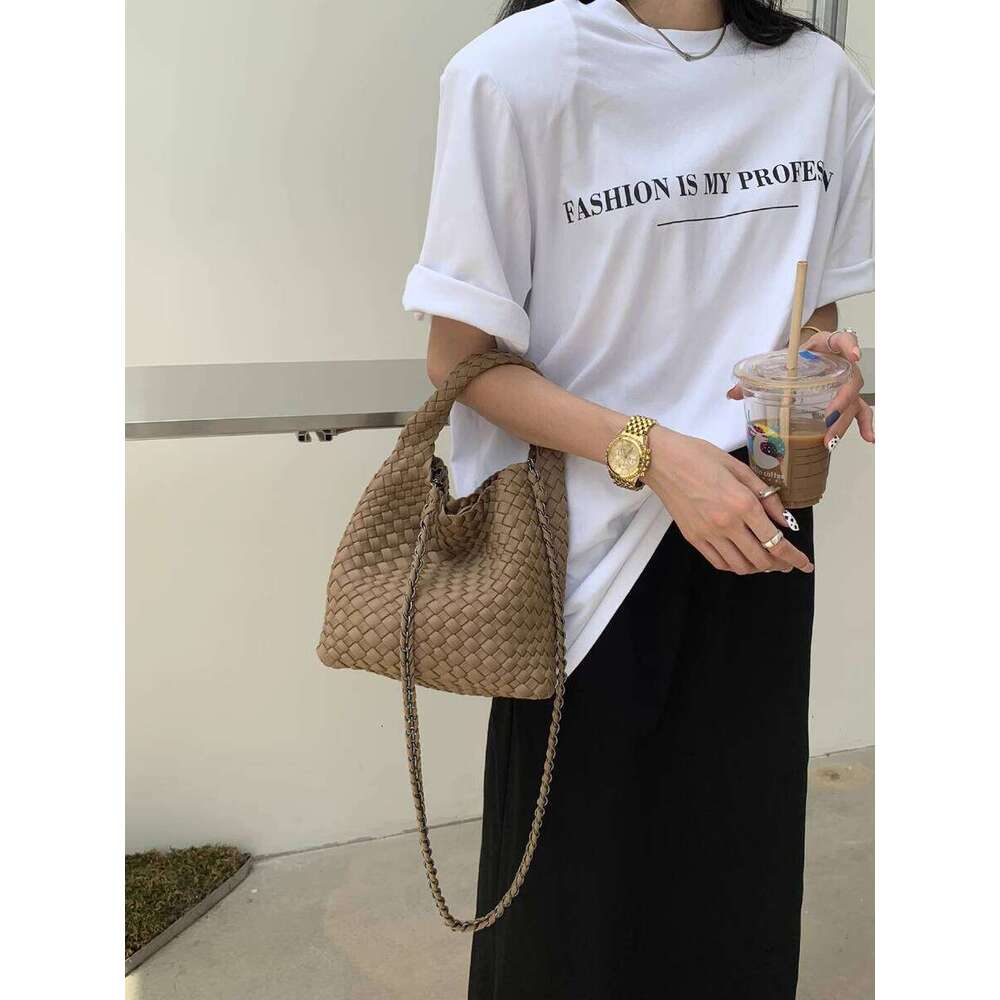 Nylon Fabric Handwoven Large Capacity Tote for Women New Handbag Chain Crossbody Bag