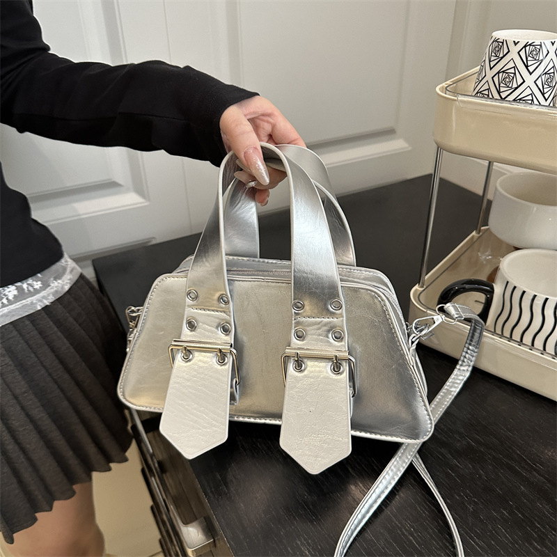 Top quality Brand High Quality New Style Niche Designer Bag for Women 2025 New Commuter Handbag Textured Shoulder Crossbody Bag New Free Delivery Desi