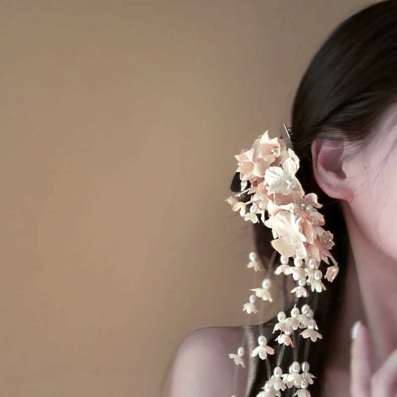 Flower Hair Barrettes Bridal Wedding Tiara Flower Pearl Tassel Hairpin Wedding Hair Accessories Z250605