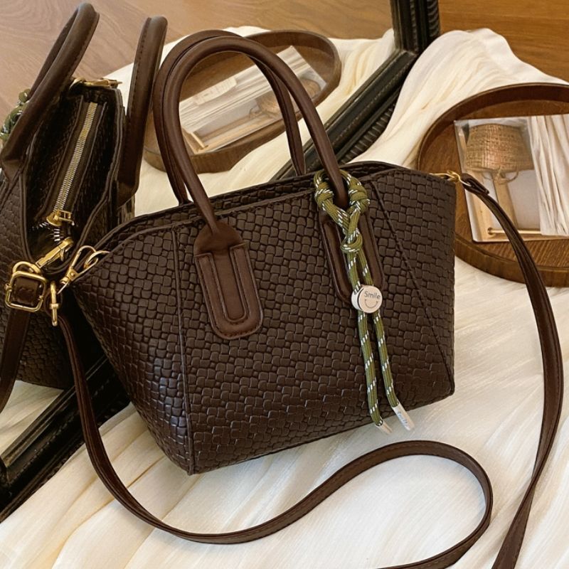 2025 Spring and Summer New Women's Bag Fashion High end Women's Bag New Fashion Shoulder Crossbody Bag Windmill Pattern Pattern Designer Ret