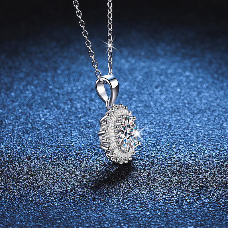 Chic Radiance Aesthetic High-Quality Full-Cut Moissanite Gemstone Set within a Durable 925 Silver Frame