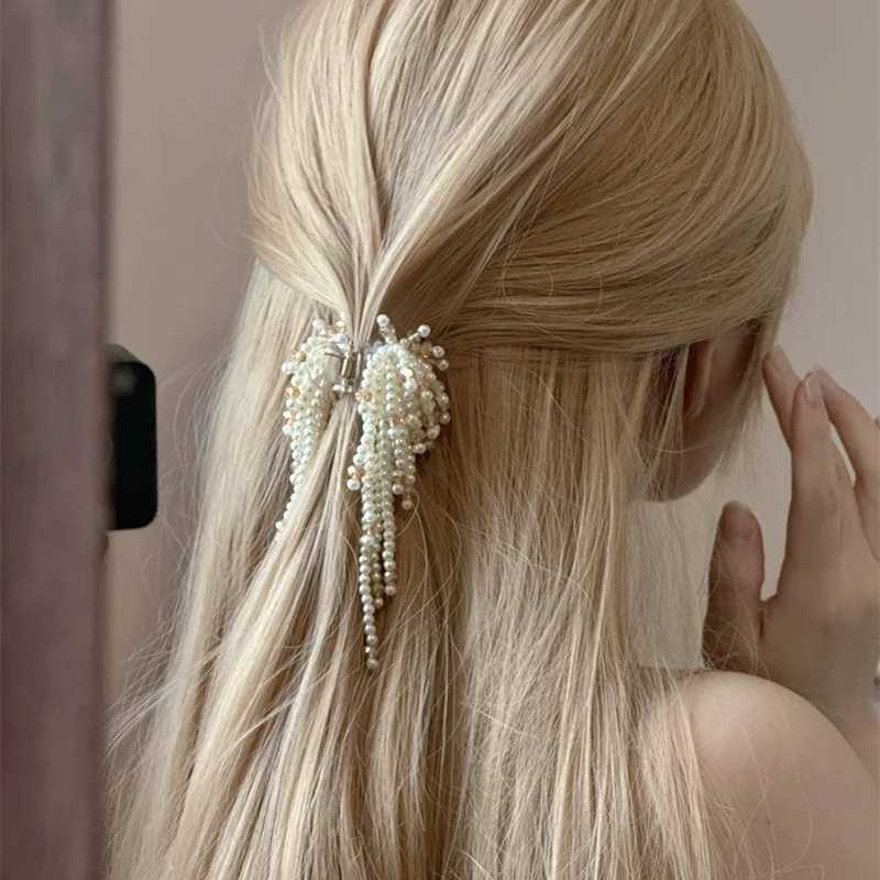 2024 New Arrival Light Luxury Imitation Pearl Tassel Small Grip Clip Handmade Crystal Clip Trendy Water Drop Women Hair Jewelry Z250605