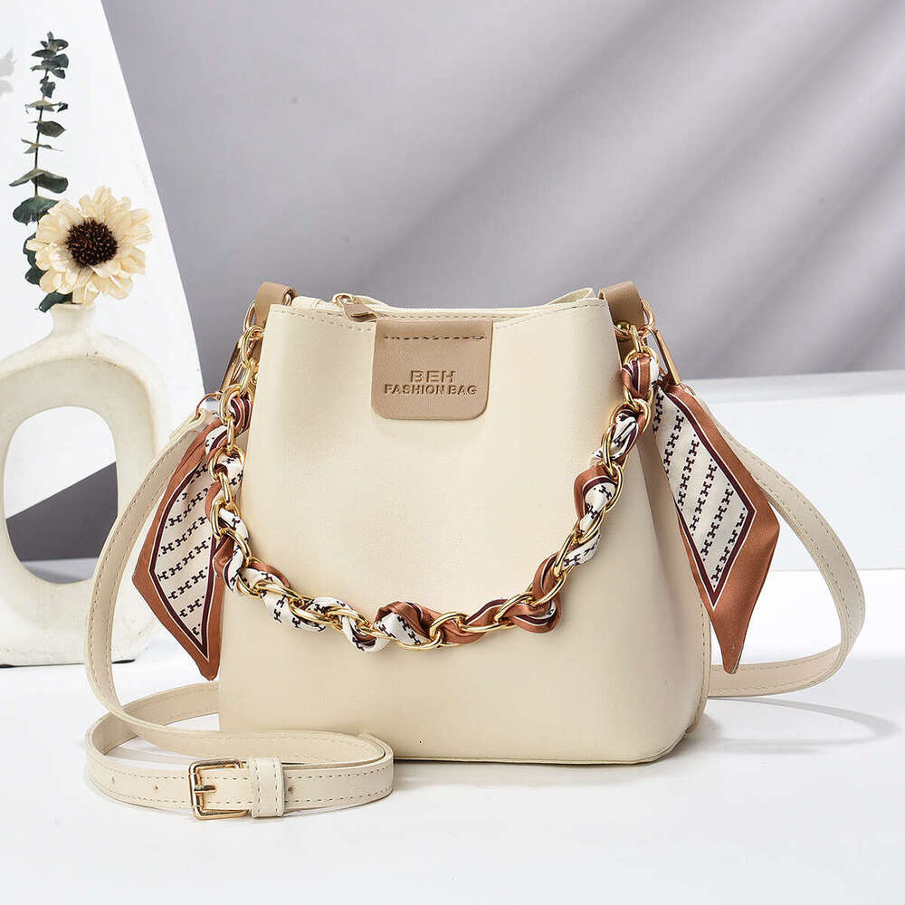 Bucket Texture Women's Fashion Crossbody Niche Chain Handbag Taizhou Bag Bags